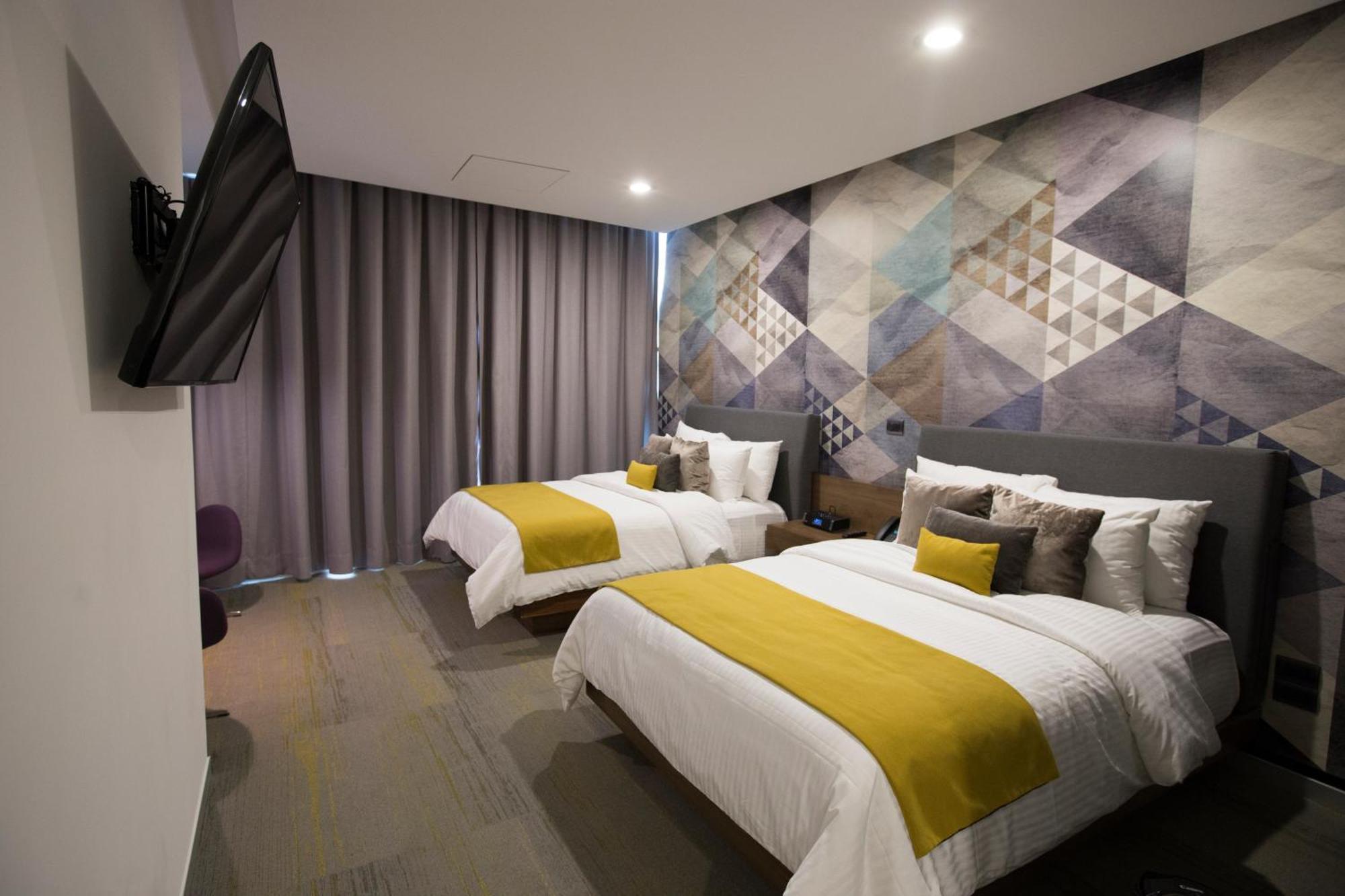 Hotel Belo Grand Morelia Room photo